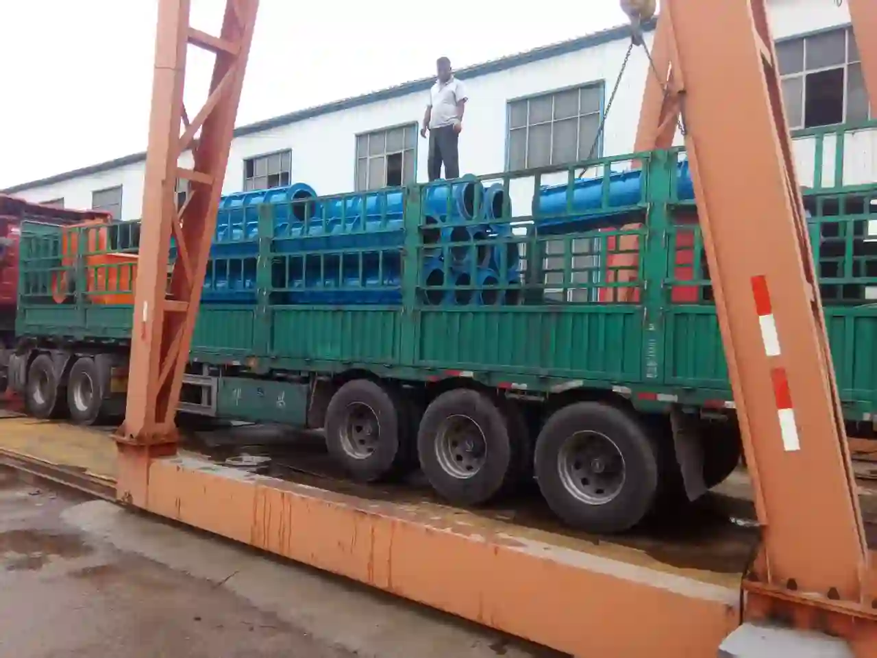 Heliyuan Machinery concrete pipe equipment export shipping dispatch #1